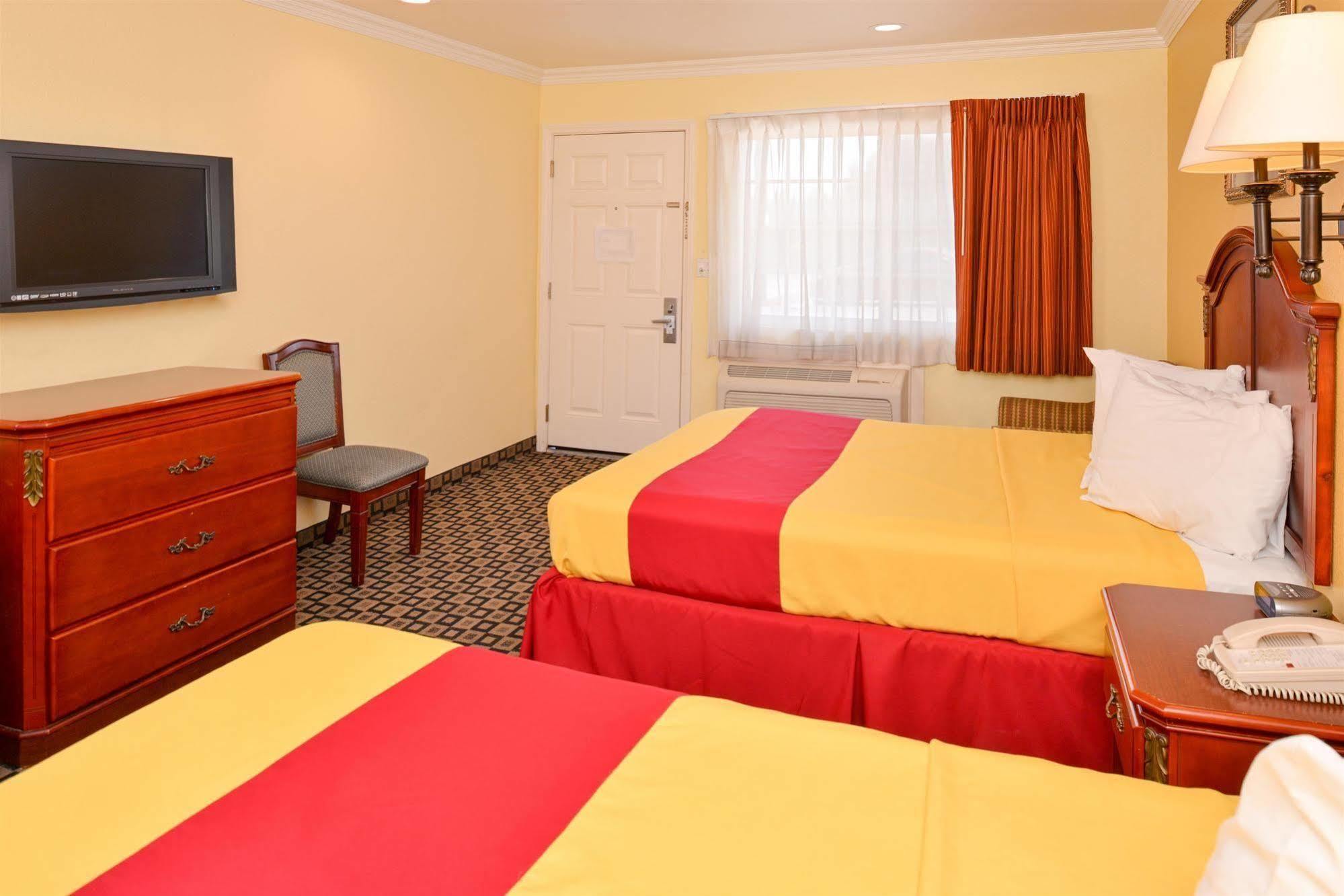 Americas Best Value Inn San Bernardino Exteriér fotografie