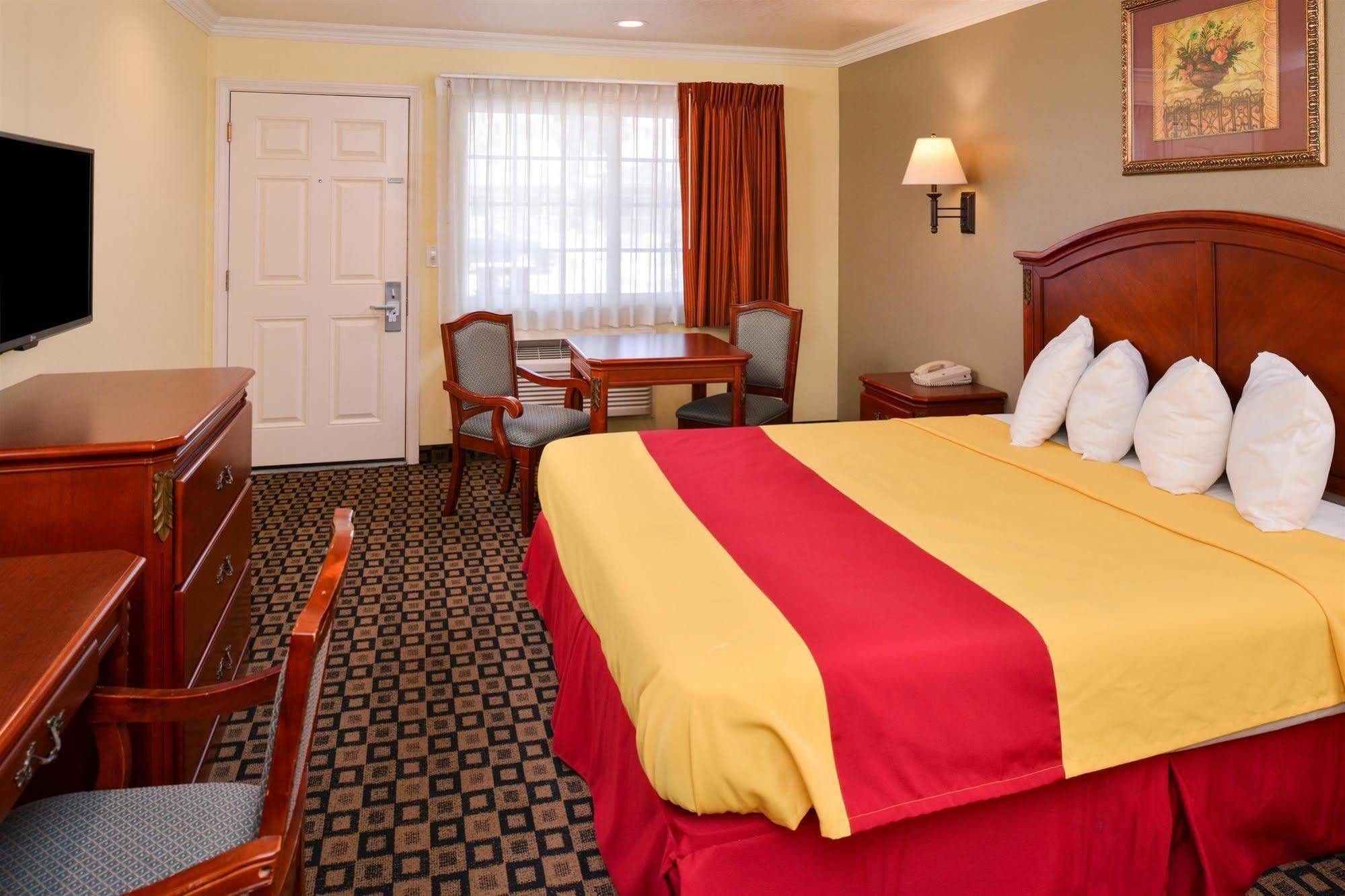 Americas Best Value Inn San Bernardino Exteriér fotografie
